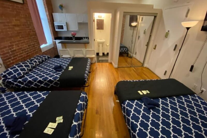 Deluxe Family Room Deluxe Family Room